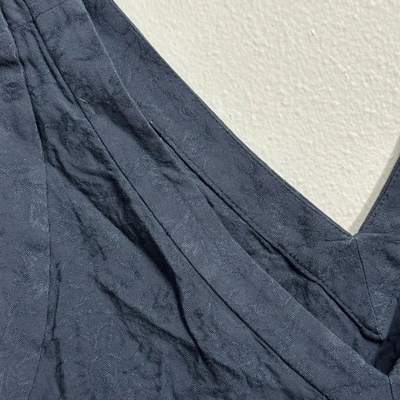 Ann Taylor LOFT Women Navy Blue V-neck Blouse Top Size Small. - Picture 6 of 9